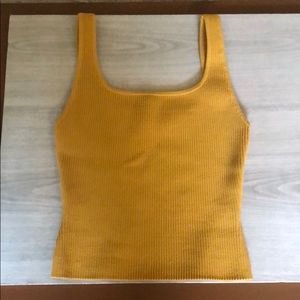 Aritzia Babaton Sculpt Knit Tank - size S